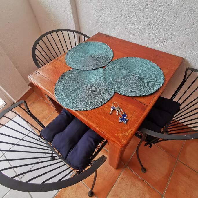 1 Bedroom Apt With Ac , Tv , Wi-Fi Near Dt And Beach Zihuatanejo Exterior foto