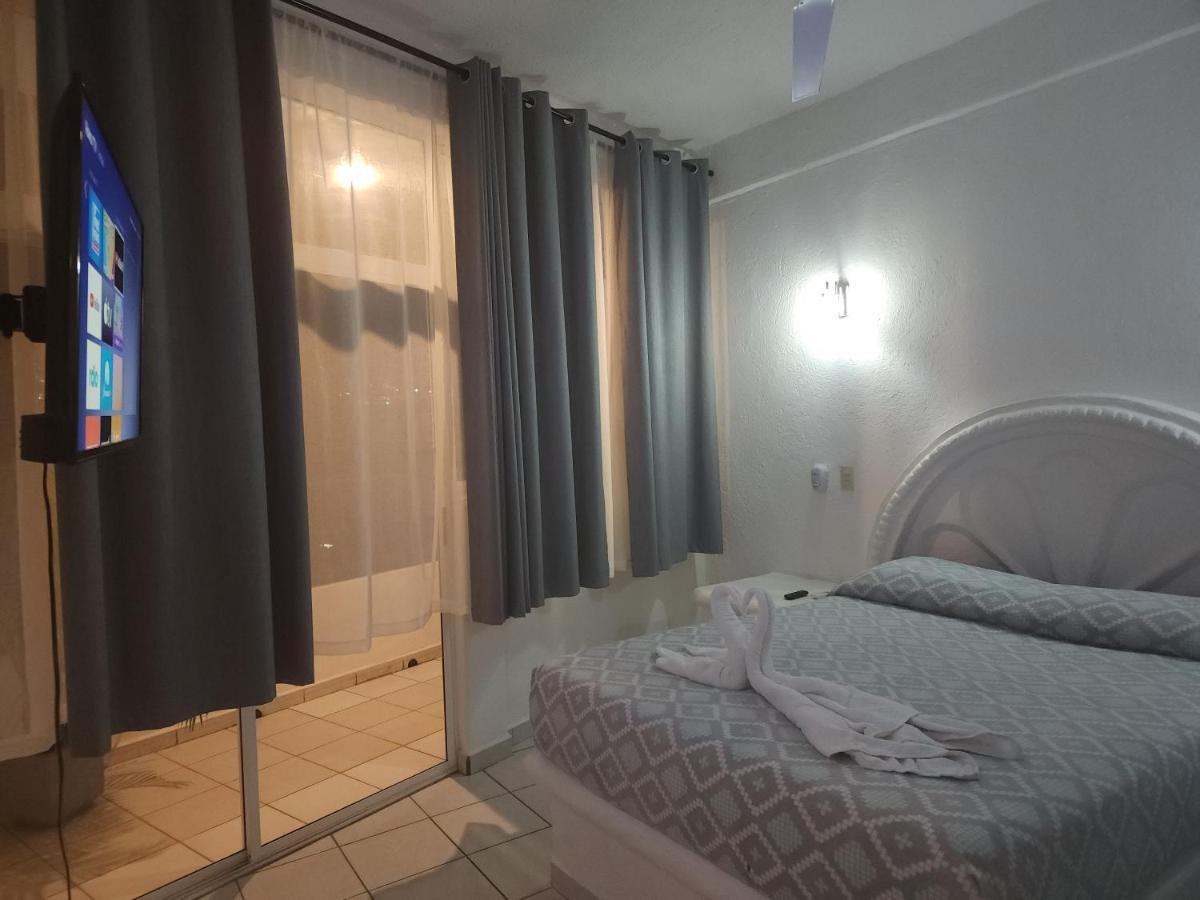 1 Bedroom Apt With Ac , Tv , Wi-Fi Near Dt And Beach Zihuatanejo Exterior foto