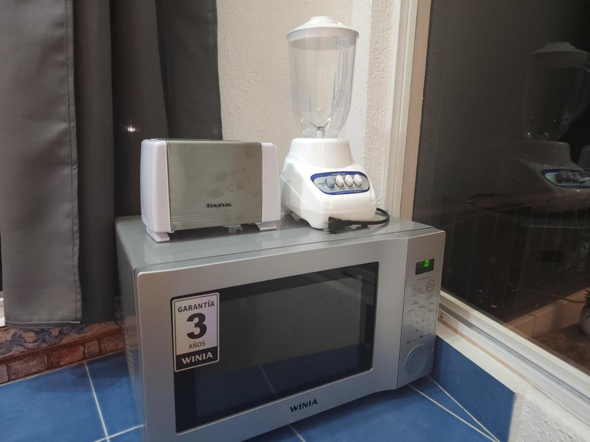 1 Bedroom Apt With Ac , Tv , Wi-Fi Near Dt And Beach Zihuatanejo Exterior foto
